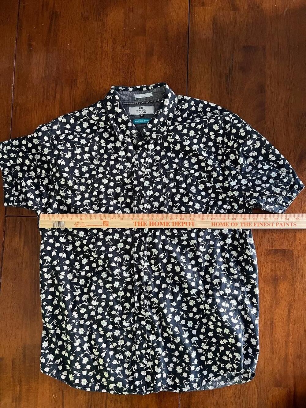 Mens MBX Premium Goods Short Sleeve Button Up Shirt, Size XL